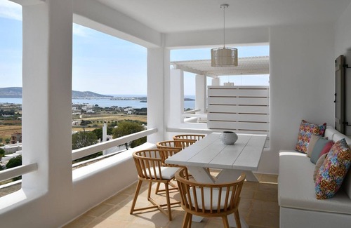 Glisidia Villa | Luxury Paros Villa | Villa Ianthe |.