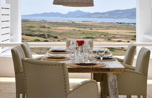 Glisidia Villa | Luxury Paros Villa | Villa Calypso | Beautiful & Serene | Sleeps up to 11.