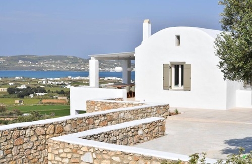 Glisidia Villa | Luxury Paros Villa | Villa Akaste |.