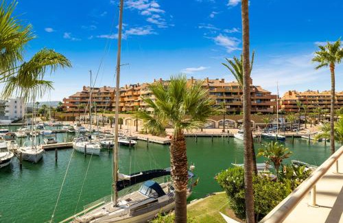 Sotogrande Apartment | Luxury Penhouse, Sotogrande Marina - Located in an exclusive island of the Marina