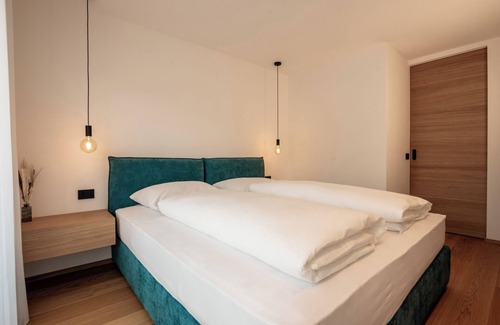 Monguelfo Apartment | Luxury Penthouse - Between Kronplatz, 3 Peaks Dolomites and Lake Prags