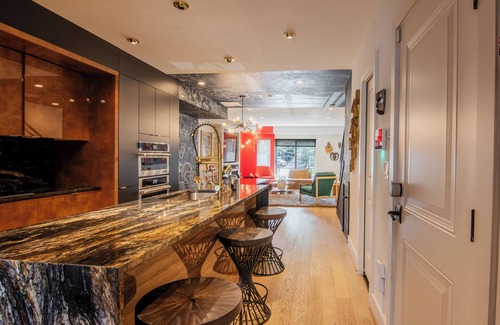 Trinidad Condo | Luxury Penthouse 3 bedroom condo with AC and WiFi in Washington