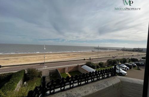 Lowestoft Apartment | Luxury Penthouse Apartment