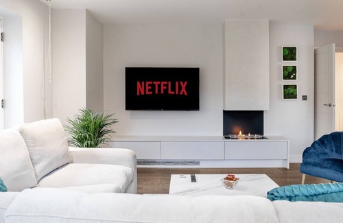 Headingley Apartment | Luxury Penthouse in Leeds - 10 minutes from City Center.