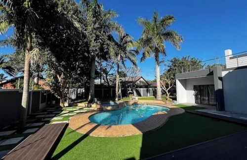 Meer En See Villa | Luxury Penthouse Loft Apartment at La Casa Villa