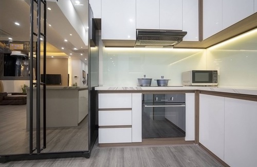 Hai Chau Apartment | Luxury Penthouse with Private Rooftop Bar