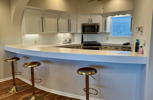 Counce House | Luxury Pickwick Lake front Villa 9 w/views & boatslip-5 mins to Aqua