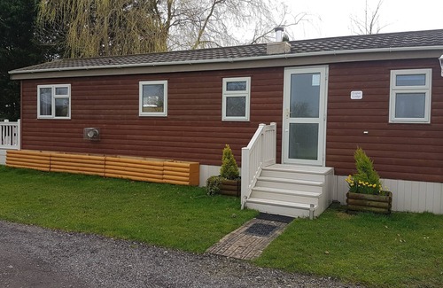 Winterborne Whitechurch Cabin | Luxury Pine Wood Lodge, situated in beautiful Dorset Countryside,attractions nr