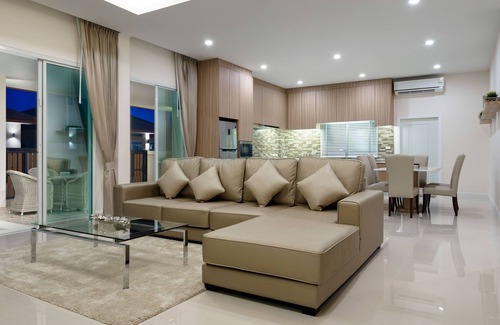 Huai Yai Villa | Luxury Pool Villa A18