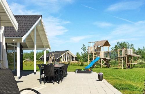 Idestrup House | Luxury Pool Villa by Sea - By Traum Ferienwohnungen