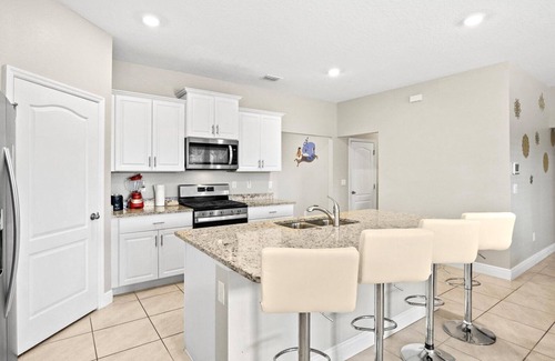 Loughman House | Luxury Prime Disney Area Resort Pool & Spa Home, GameLoft, Kids Themed Rooms