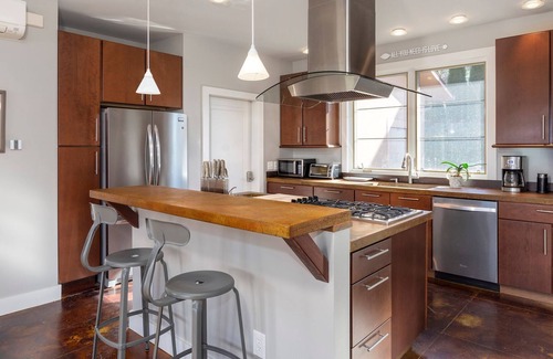 Weaverville House | Luxury Private Home With Spectacular Views Sunsets Hot Tub Indoor/Outdoor Living