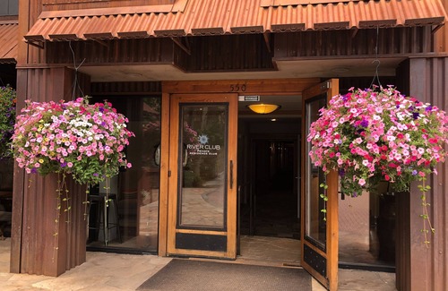 Telluride Condo | Luxury Private Pet-Friendly Residence With Concierge