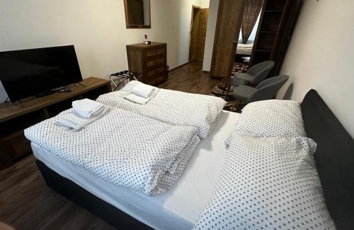 Horna Poton Apartment | Luxury Private Rooms