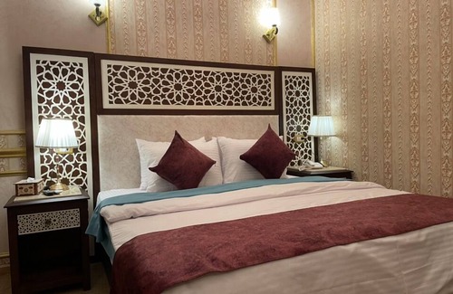 As-Sajil Bed & Breakfast | Luxury private single room in the city center of cairo.WI-FI