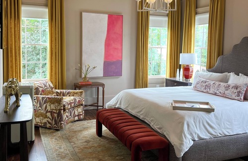 Athens Hotel | Luxury Private Suite in Boutique Historic Inn The Athenian- Downtown Location