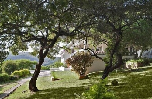 White River Villa | Luxury Private Villa for 6 guests/Fully Catered/20 mins from Kruger Park