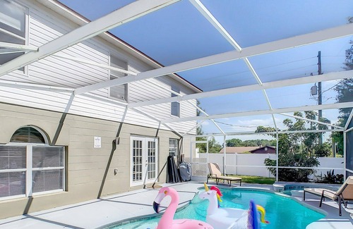 Deltona Lakes House | Luxury Property | Groups Welcome | Private Pool
