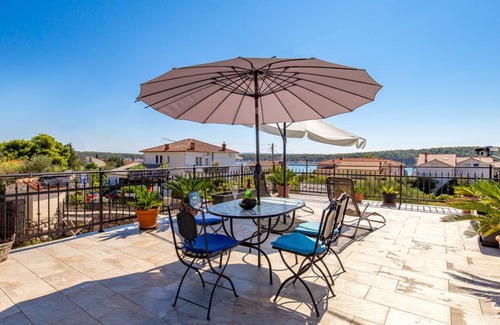 Barbat na Rabu Apartment | Luxury Rab Apartment With Terrace