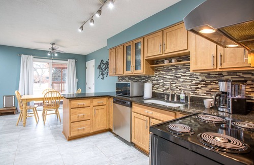 Carmel House | Luxury Ranch at Carmel City Center