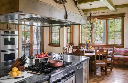 Jackson Hole House | Luxury Ranch in Jackson, WY