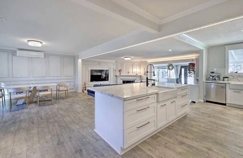 Claremont House | Luxury Renovated Central Claremont Retreat