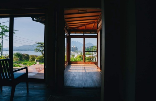 Hatsukaichi House | Luxury rental guest house/Hatsukaichi Hiroshima