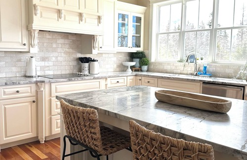 Anne's Land House | Luxury Rental Located In New Glasgow, Minutes To Amazing Restaurants and Beaches