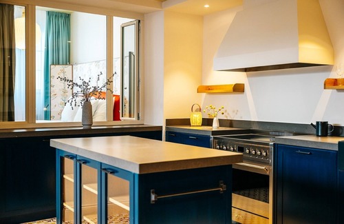 Old Town Apartment | Luxury Residences by Widder Hotel