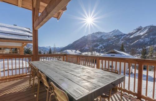 Monetier-les-Bains Ski Chalet | Luxury resort 5* Serrechevalier