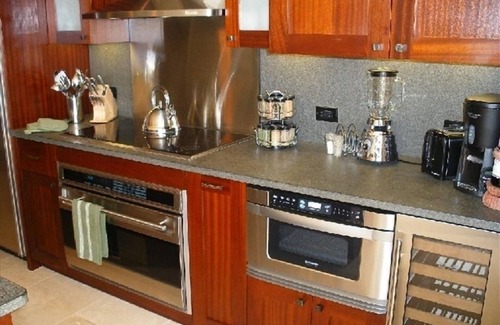 Ko Olina Condo | Luxury resort accommodations. Ocean view. You'll never wanna leave.
