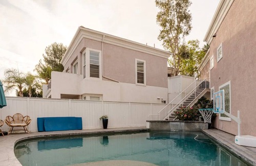 Mission Viejo House | Luxury Resort Living Home Pool & Hot Tub Near Golf