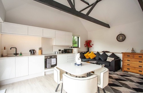 Deal House | Luxury retreat 32% pool Jacuzzi games bar oasis