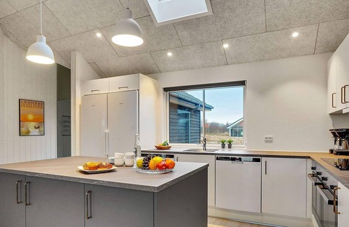Mommark Strand House | Luxury Retreat in Mommark - By Traum Ferienwohnungen