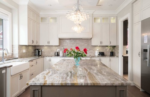 Dunbar House | Luxury Retreat in Vancouver’s Dunbar Neighborhood