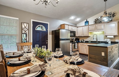 Sevierville Cabin | Luxury Retreat w/Hot Tub, Arcade, Huge Rec Room & Prime Location