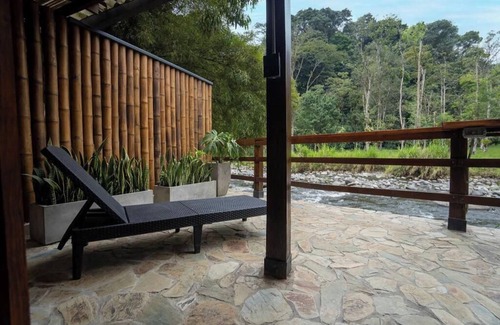 Alegrias House | Luxury Riverfront Rainforest Retreat - Designer 3BR Estate + Private Cabin