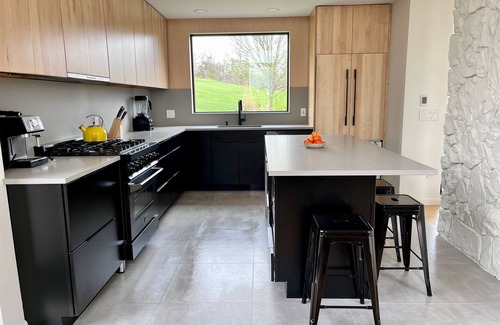 Catskill House | Luxury Riverfront Retreat with Pool, Hot Tub & Guest House