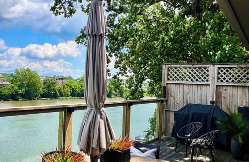 North Augusta House | Luxury Riverhouse Downtown