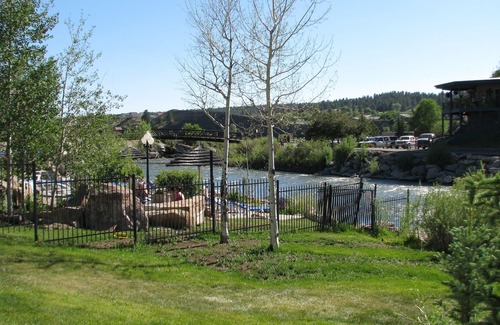 Pagosa Springs House | Luxury Riversedge Townhome