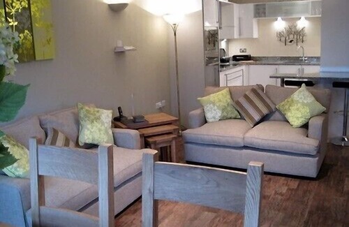 Kendal Apartment | Luxury riverside apartment between Lake District and Yorkshire Dales
