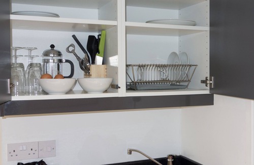 Oxford City Centre Apartment | Luxury Riverside Studio with Conservatory and Wharf in the centre of Oxford