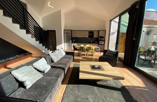 Islamlar Villa | Luxury Romantic Hillside Villa with breath taking views.