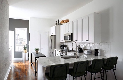 Hillsboro West End House | Luxury Rooftop Retreat in Nashville