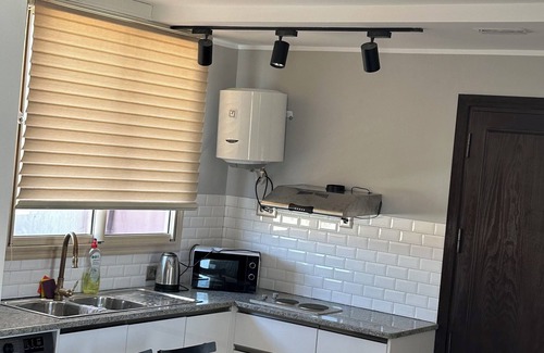 Rejiche Apartment | Luxury Rooftop WiFi, AC, BBQ