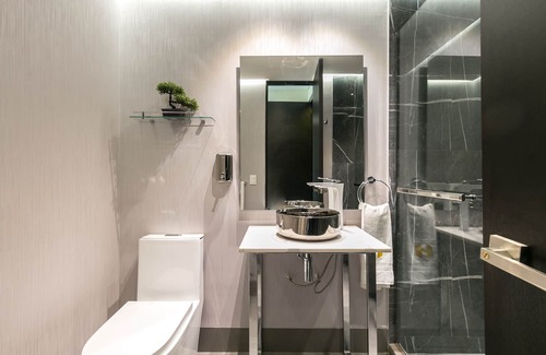 El Poblado Hotel | Luxury Room with View, Balcony