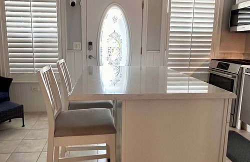 Polk City RV Rental | Luxury RV Resort Pad with Casita