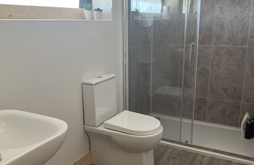 Inverin Cabin | Luxury safari tent sleeps 6. Wild Atlantic Way Connemara near beach/Aran Islands