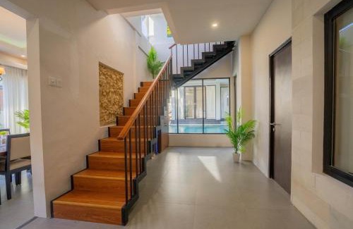 Bukit Villa | Luxury Samoya villa