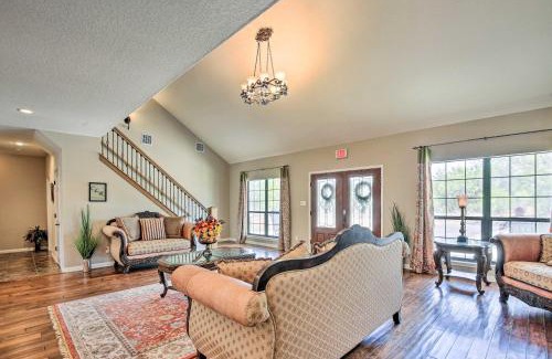 San Antonio House | Luxury San Antonio Retreat 110-Acre Private Ranch